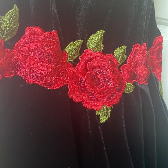 Vintage B. Darlin Black Embroidered Dress - Picture 4 of 6